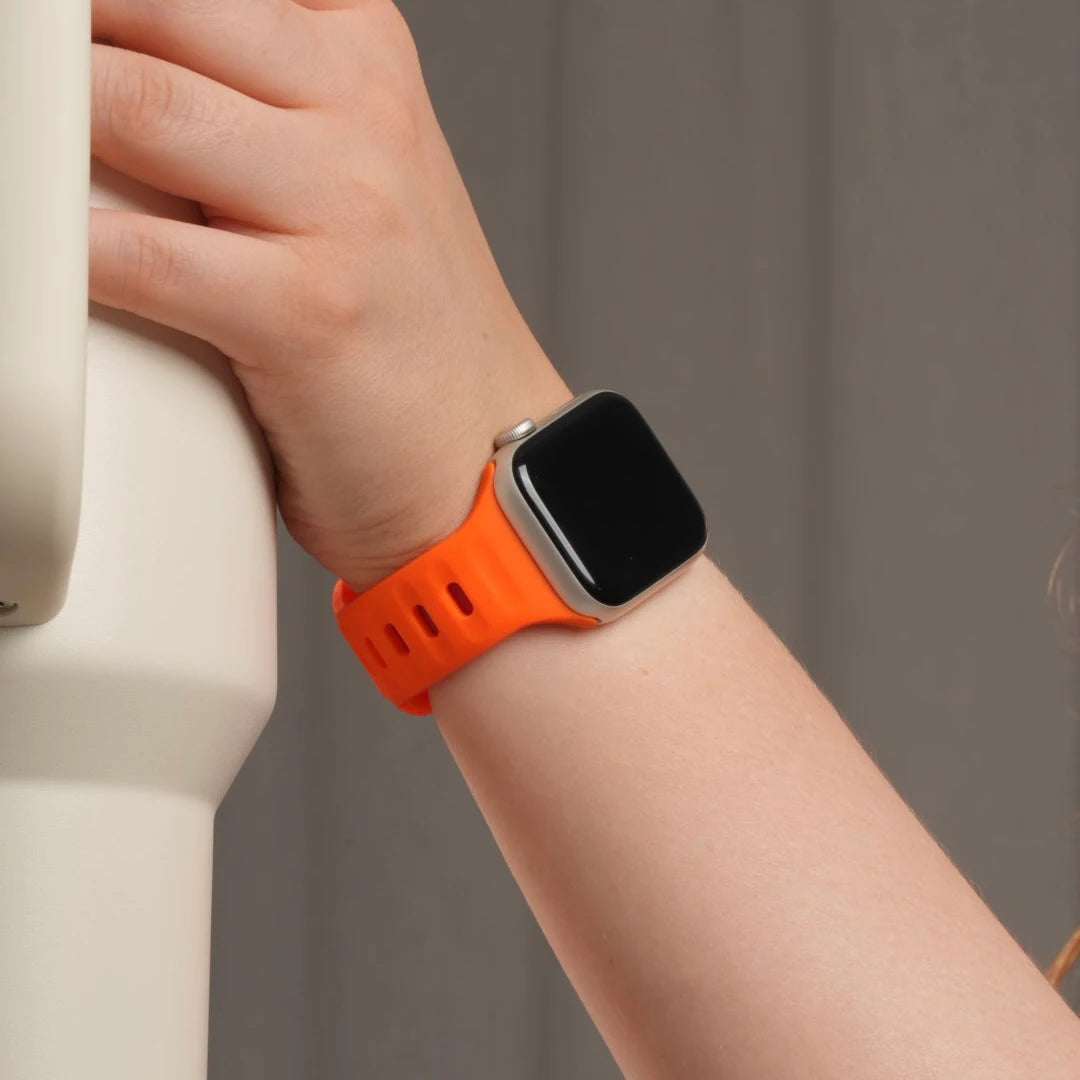 Silikonarmband in Orange – stylisches Zubehör für deine Apple Watch #farbe_Orange