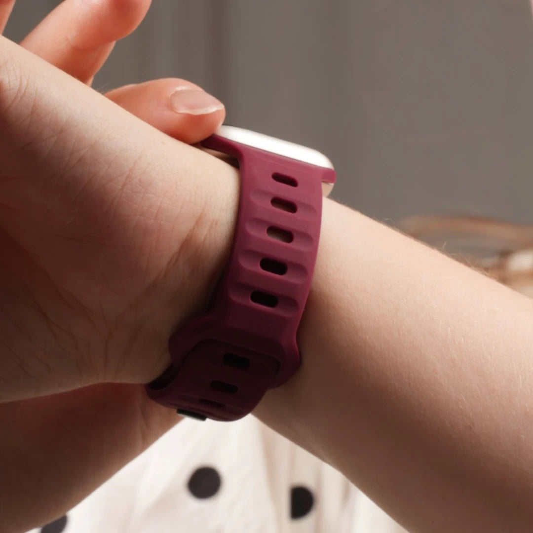 Sportliches Breband Armband aus Silikon – Farbe: Weinrot #farbe_Weinrot
