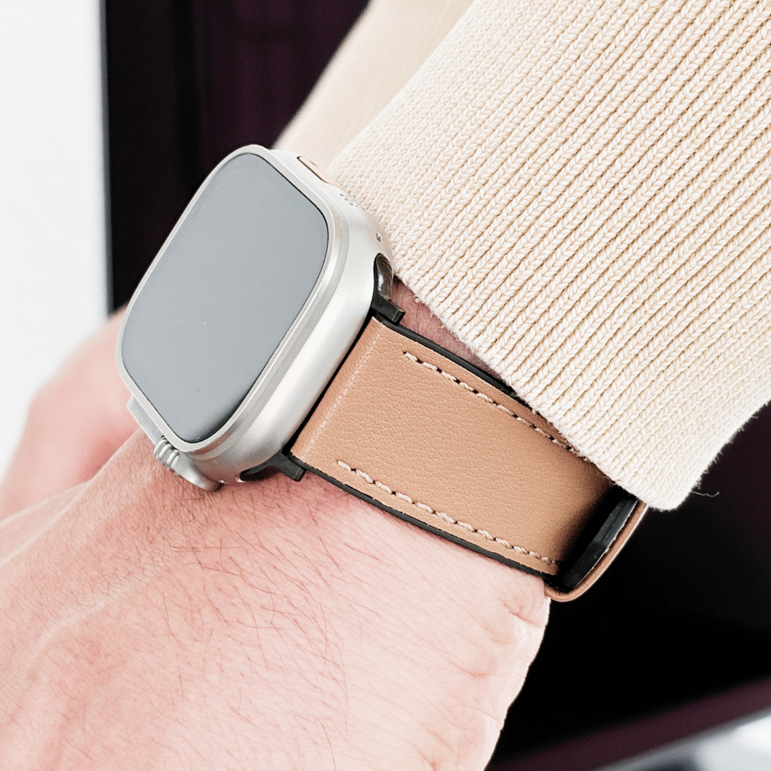 Breband Lederarmband Kombi für Apple Watch m Handgelenk einer Person4